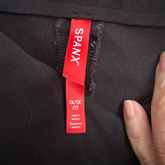 Spanx Black Wide Leg Capri Pant High Waist Pull On - Picture 2 of 14